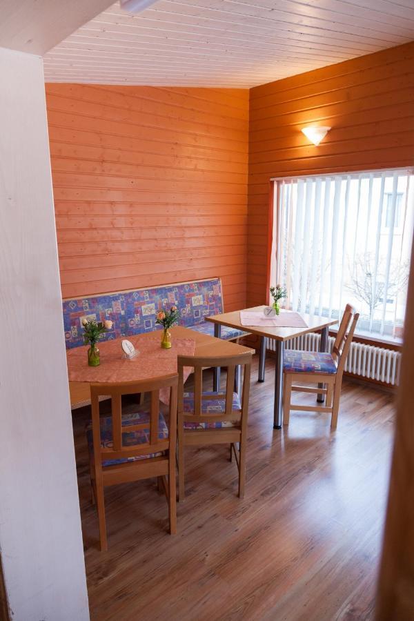 Hotel Garni Haus Zum Gutenberg Hallbergmoos Luaran gambar